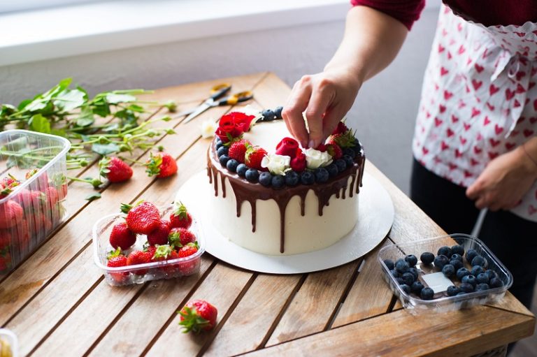 Best Baking Bootcamps for Serious Cake Artists 12 Best Baking Bootcamps for Serious Cake Artists